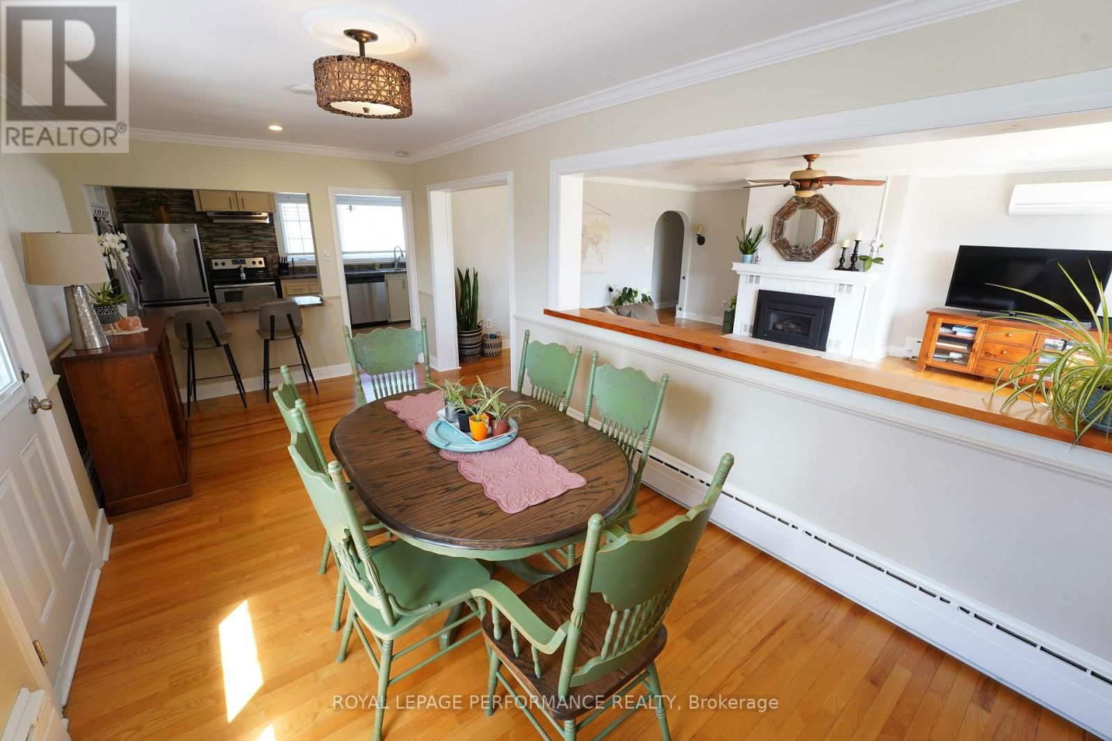 1510 DOVER ROAD Image 11