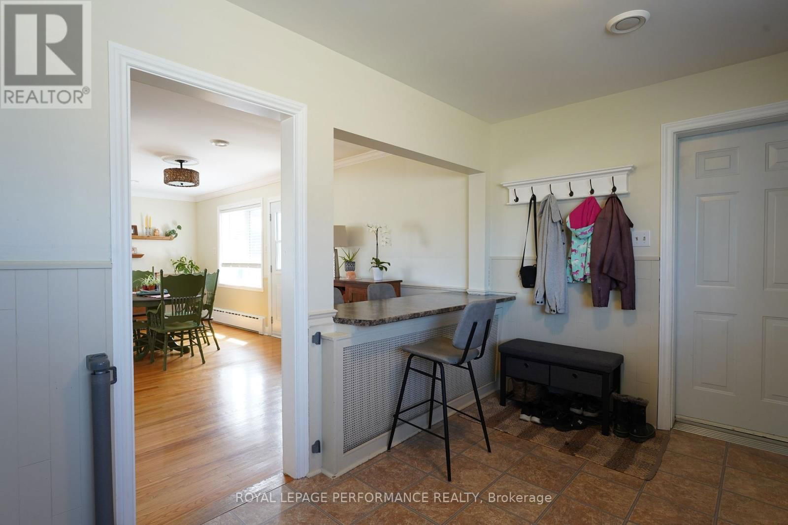 1510 DOVER ROAD Image 7