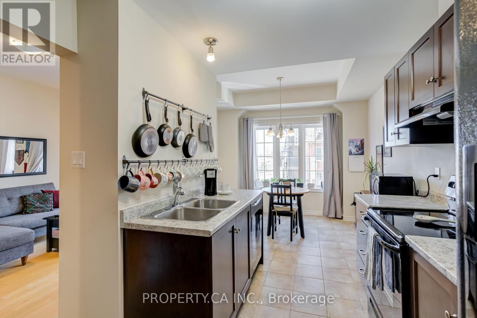 6 - 11 STOCKBRIDGE GARDENS Image 11
