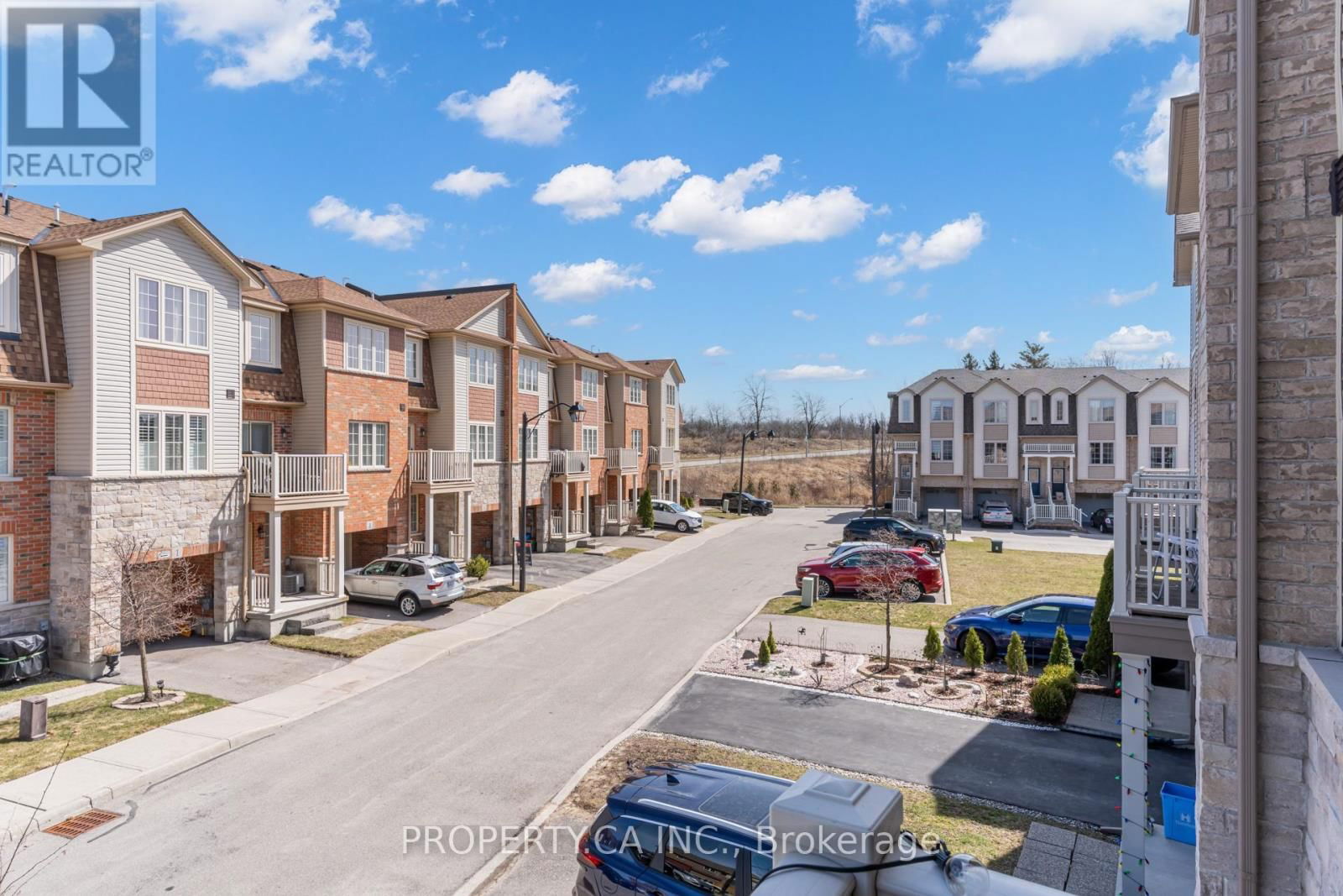 6 - 11 STOCKBRIDGE GARDENS Image 24