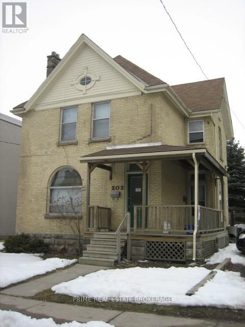 202 SYDENHAM STREET Image 3