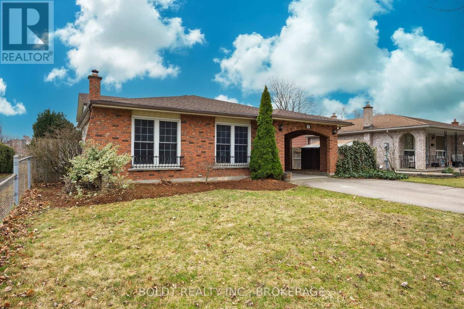 14 JEANETTE DRIVE Image 1