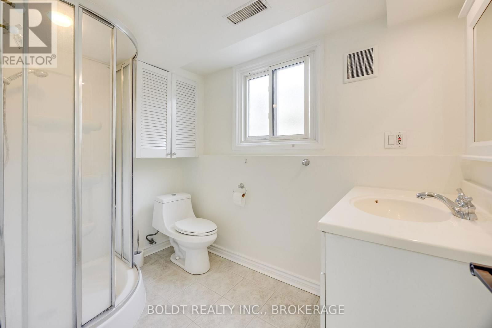 14 JEANETTE DRIVE Image 23