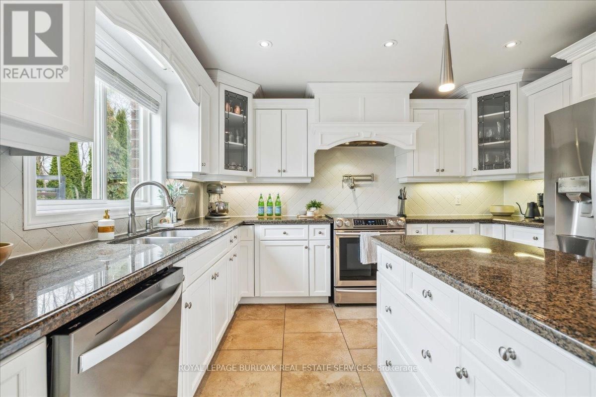 181 THEODORE DRIVE Image 13
