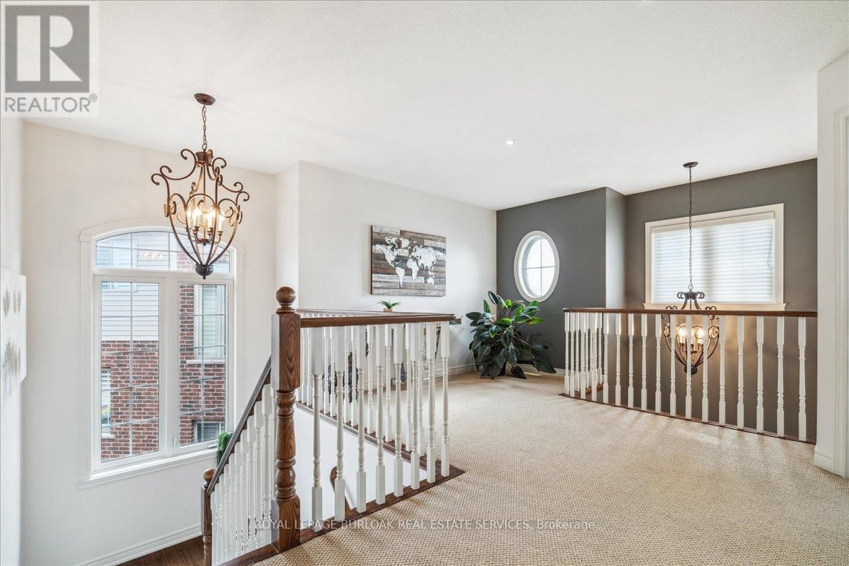 181 THEODORE DRIVE Image 20