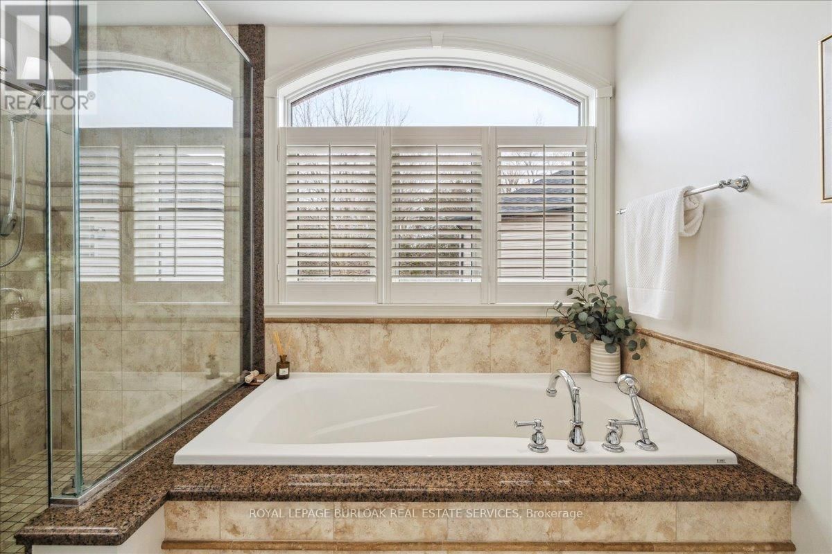 181 THEODORE DRIVE Image 24
