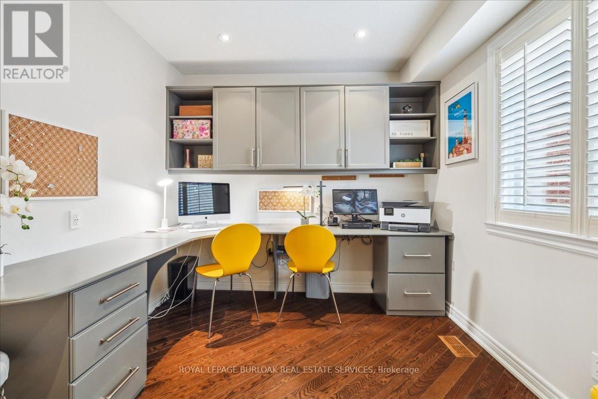 181 THEODORE DRIVE Image 9
