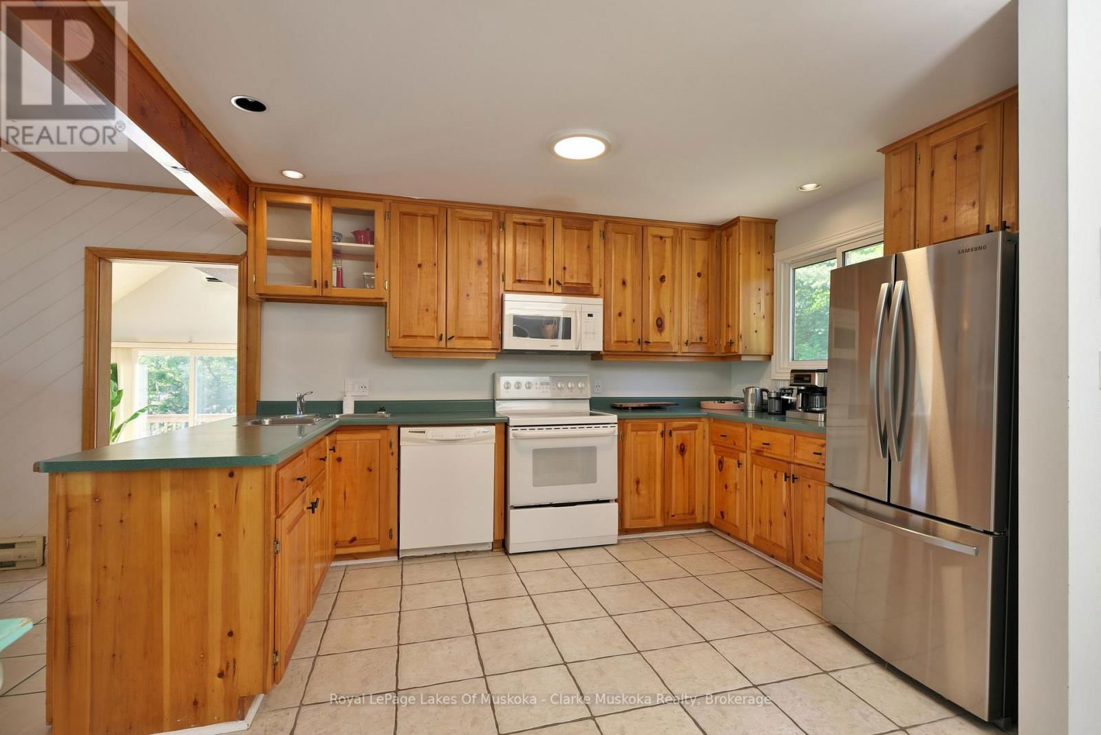 800 HASKETT'S DRIVE Image 11