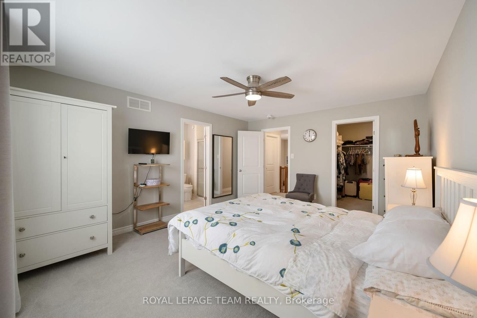844 CEDAR CREEK DRIVE Image 14