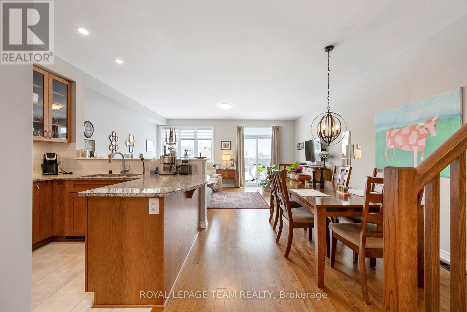844 CEDAR CREEK DRIVE Image 3