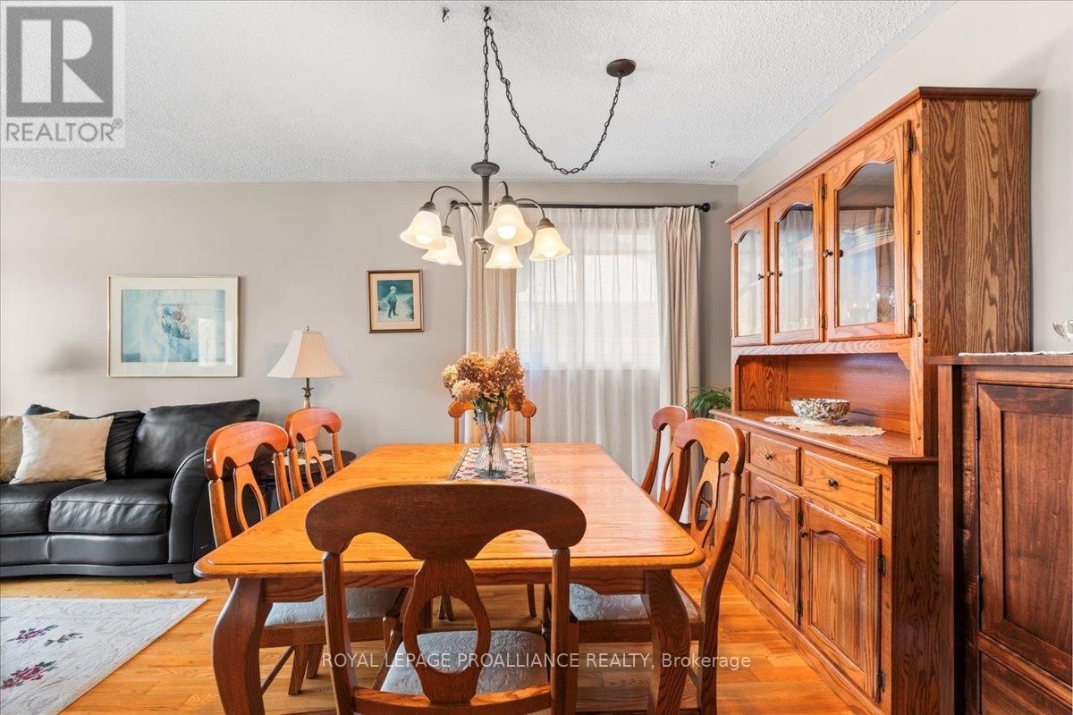 14 BRIARWOOD CRESCENT Image 13