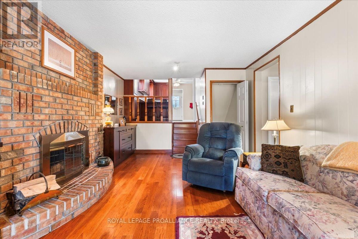 14 BRIARWOOD CRESCENT Image 22