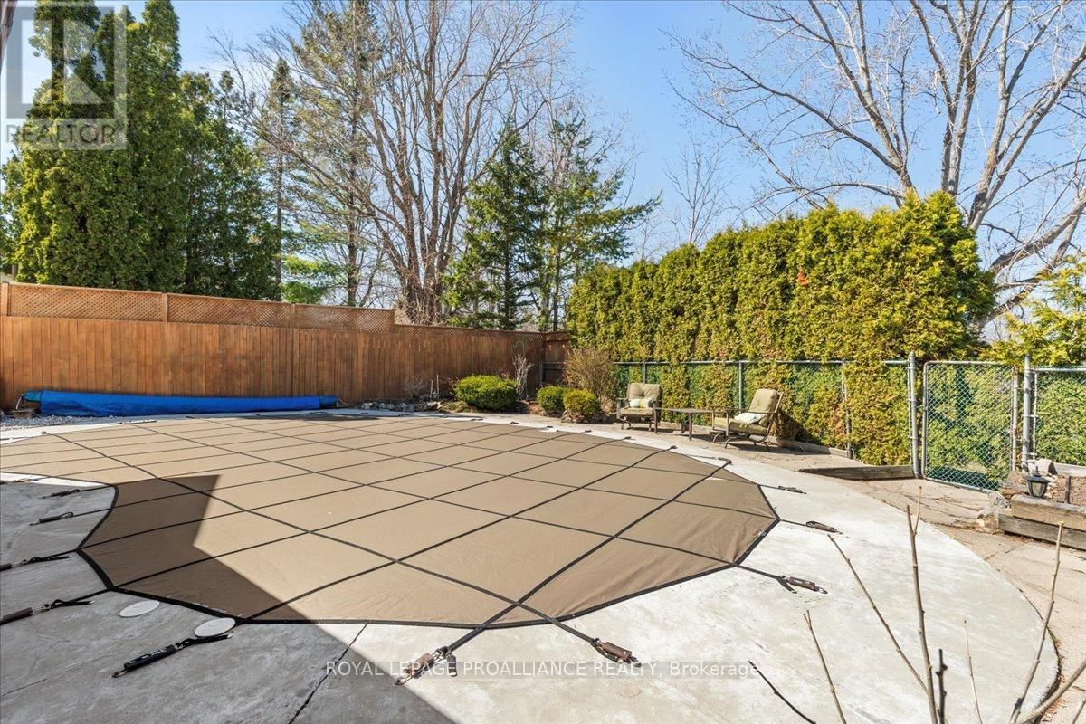 14 BRIARWOOD CRESCENT Image 39