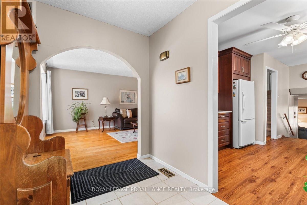 14 BRIARWOOD CRESCENT Image 7