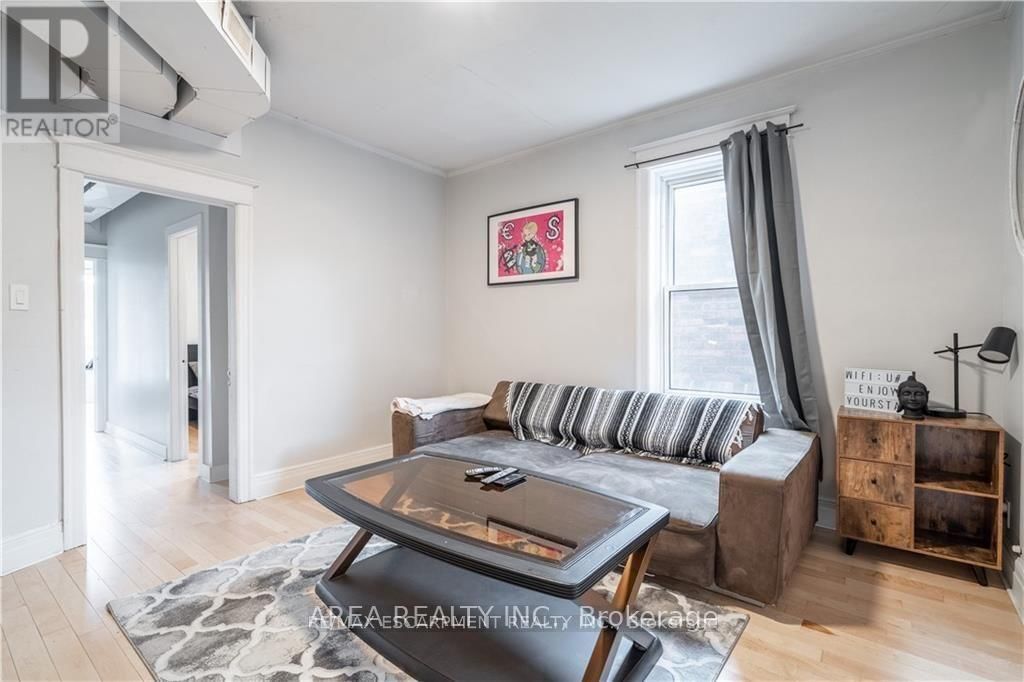 462-464 KING STREET WEST Image 21