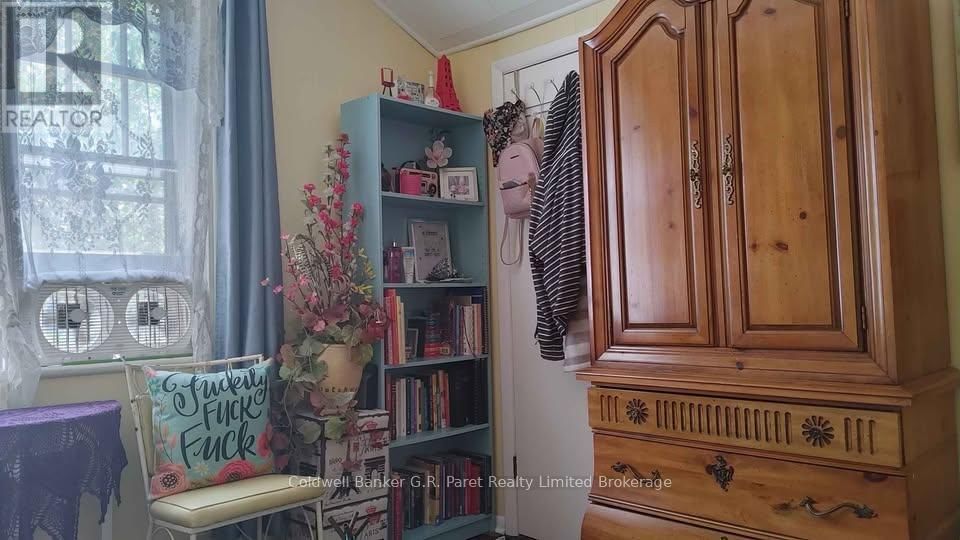 91 ROLPH STREET Image 14