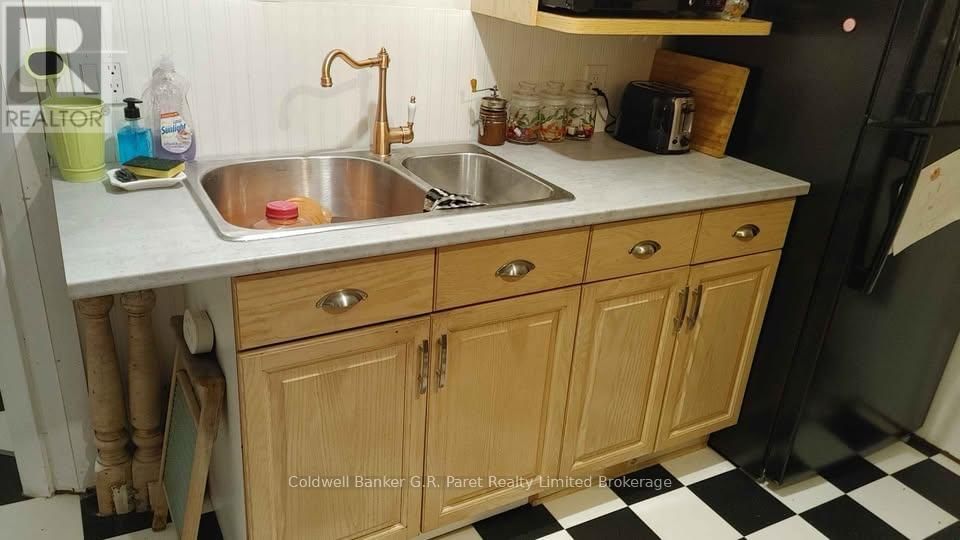 91 ROLPH STREET Image 9