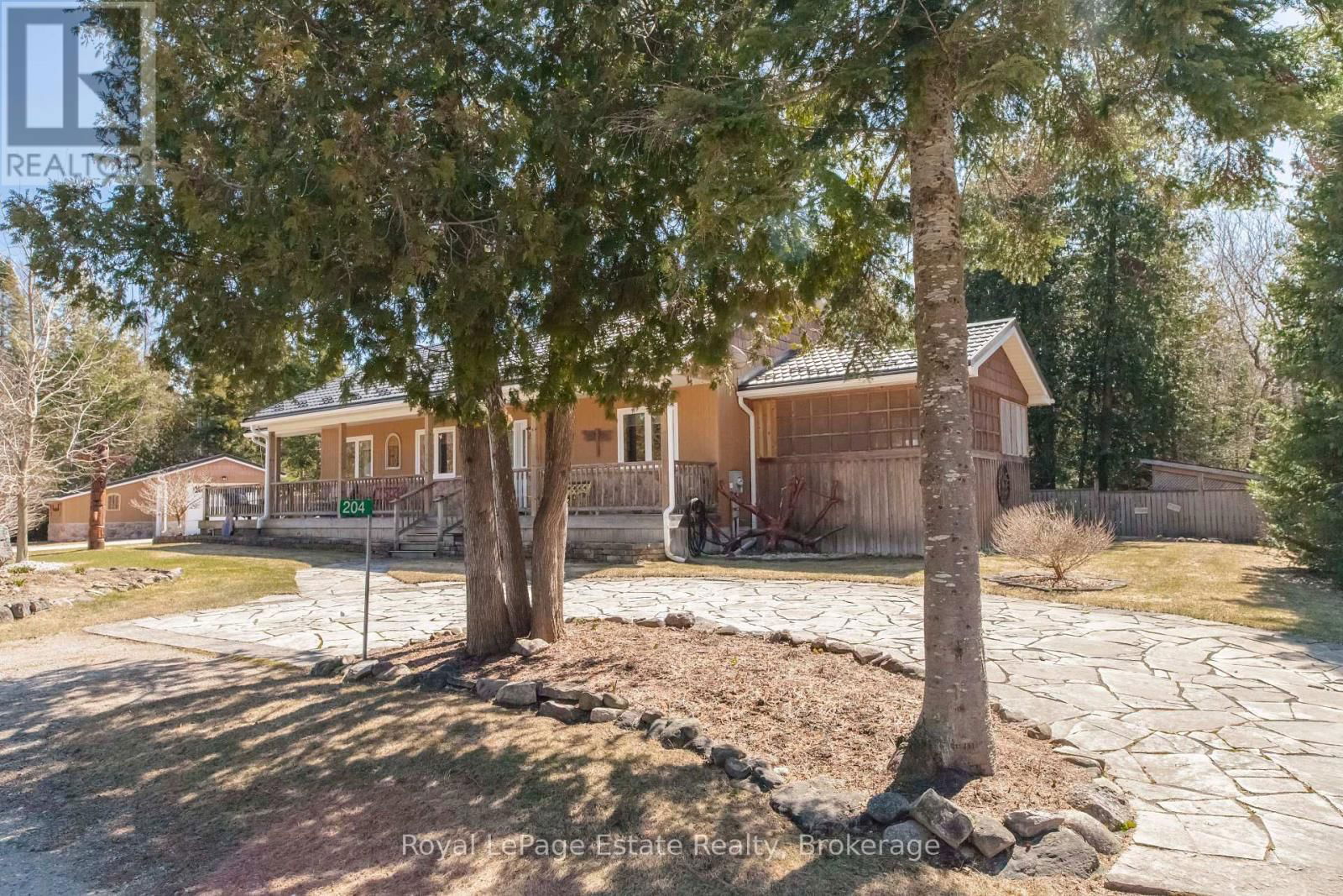 204 SEVENTH STREET NORTH Image 2