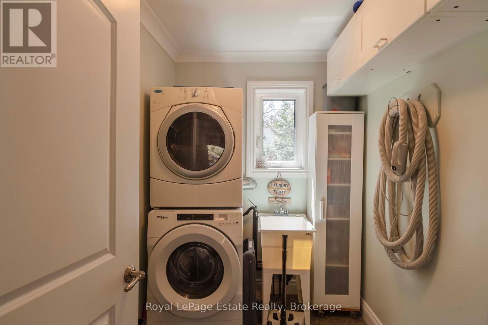 204 SEVENTH STREET NORTH Image 34