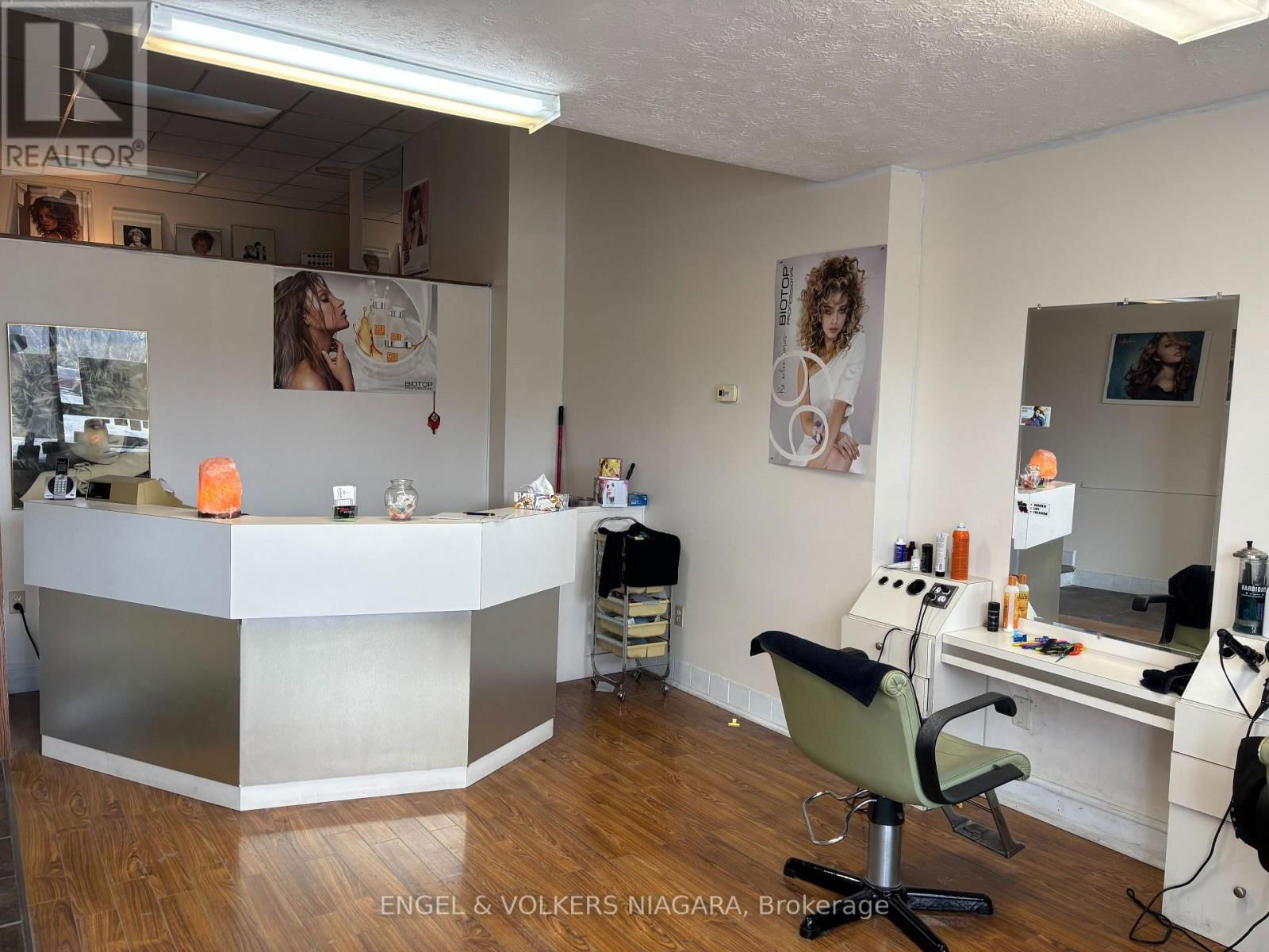 6120 DUNN STREET Image 1