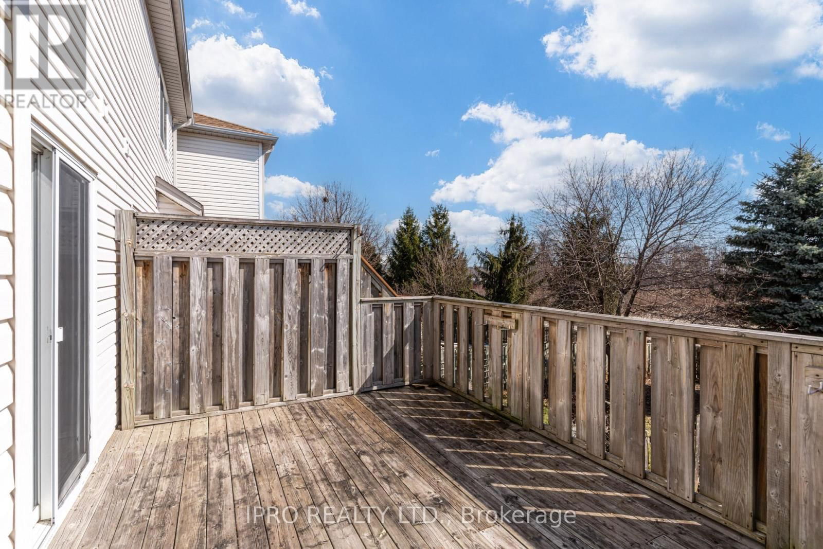 552 DANSBURY DRIVE Image 23