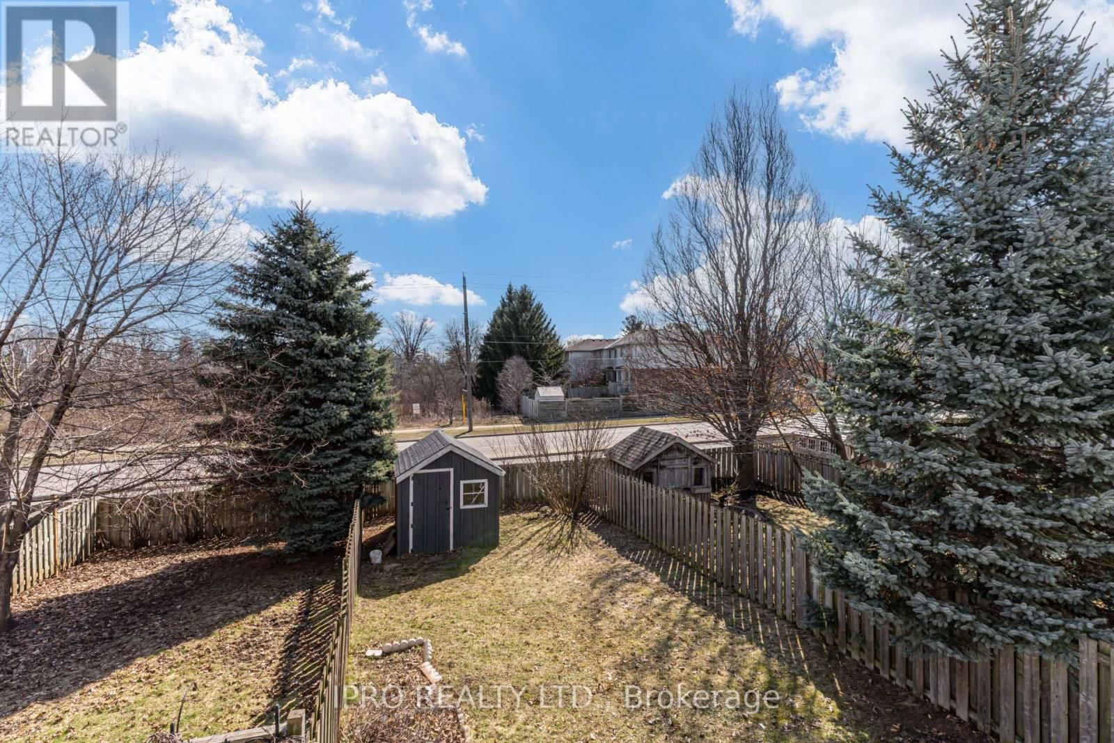 552 DANSBURY DRIVE Image 25