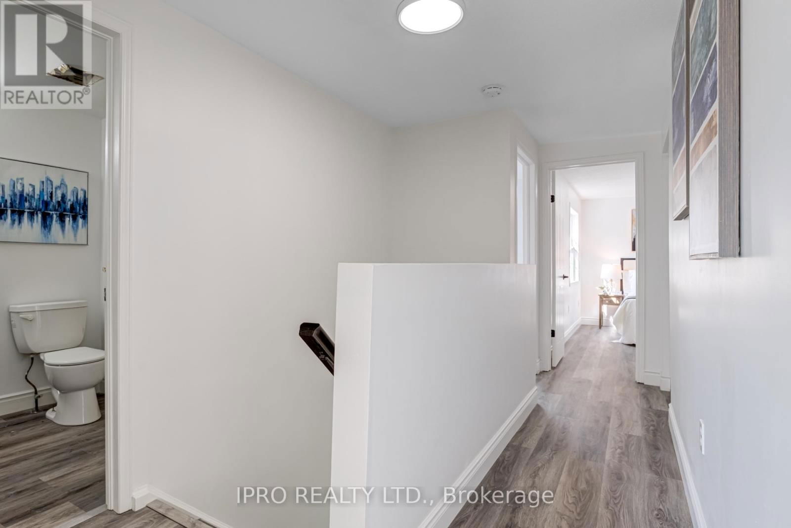 552 DANSBURY DRIVE Image 29