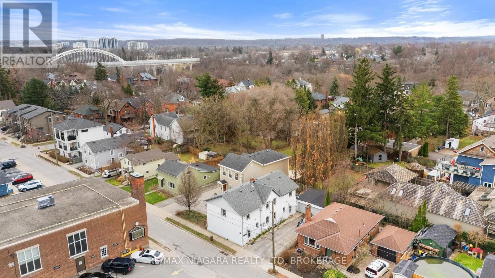 Main - 35 1/2 CHERRY STREET Image 15