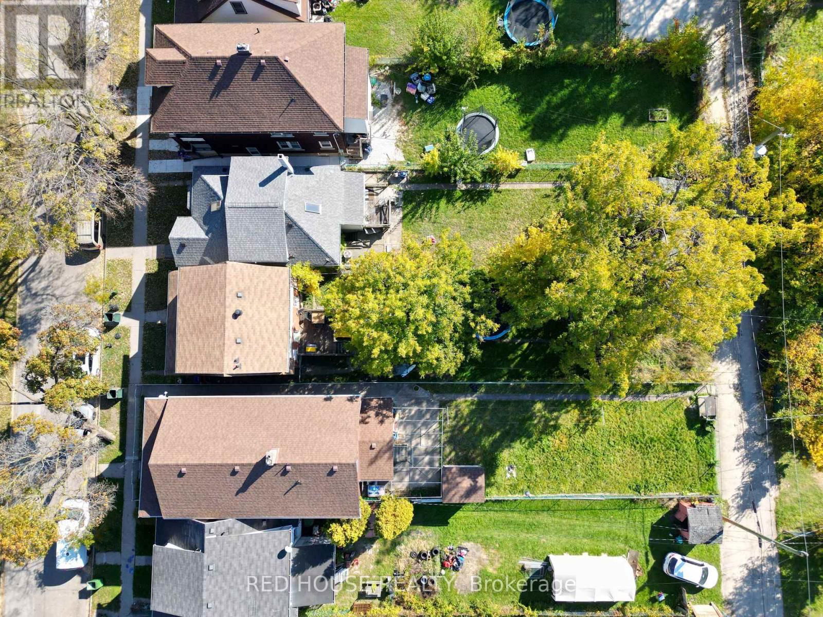 531 MCEWAN AVENUE EAST Image 18