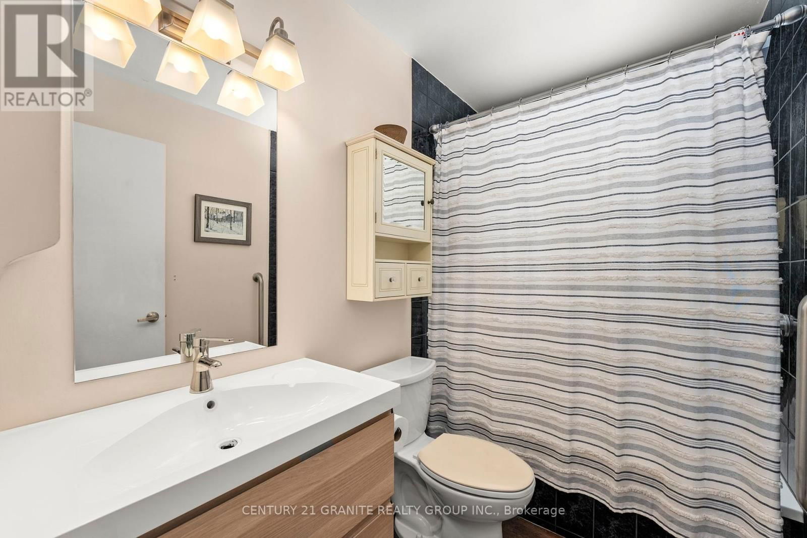 1767 REDWOOD DRIVE Image 18