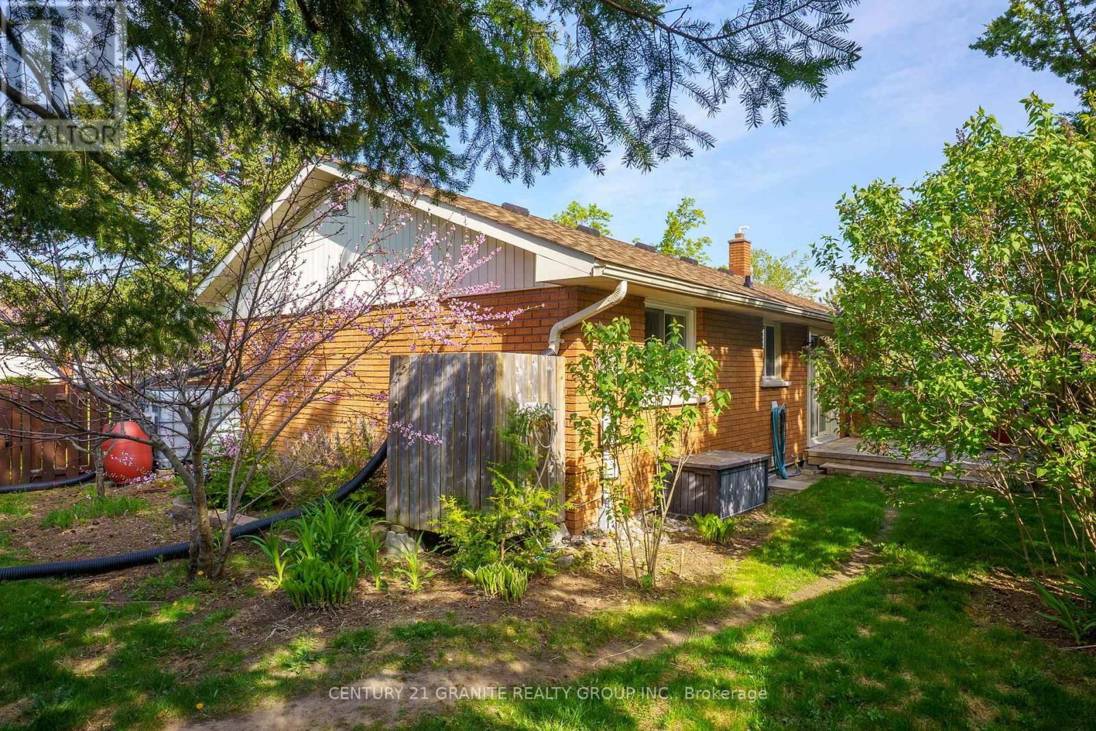 1767 REDWOOD DRIVE Image 43