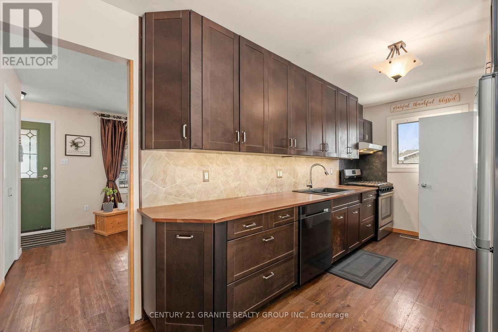 1767 REDWOOD DRIVE Image 9