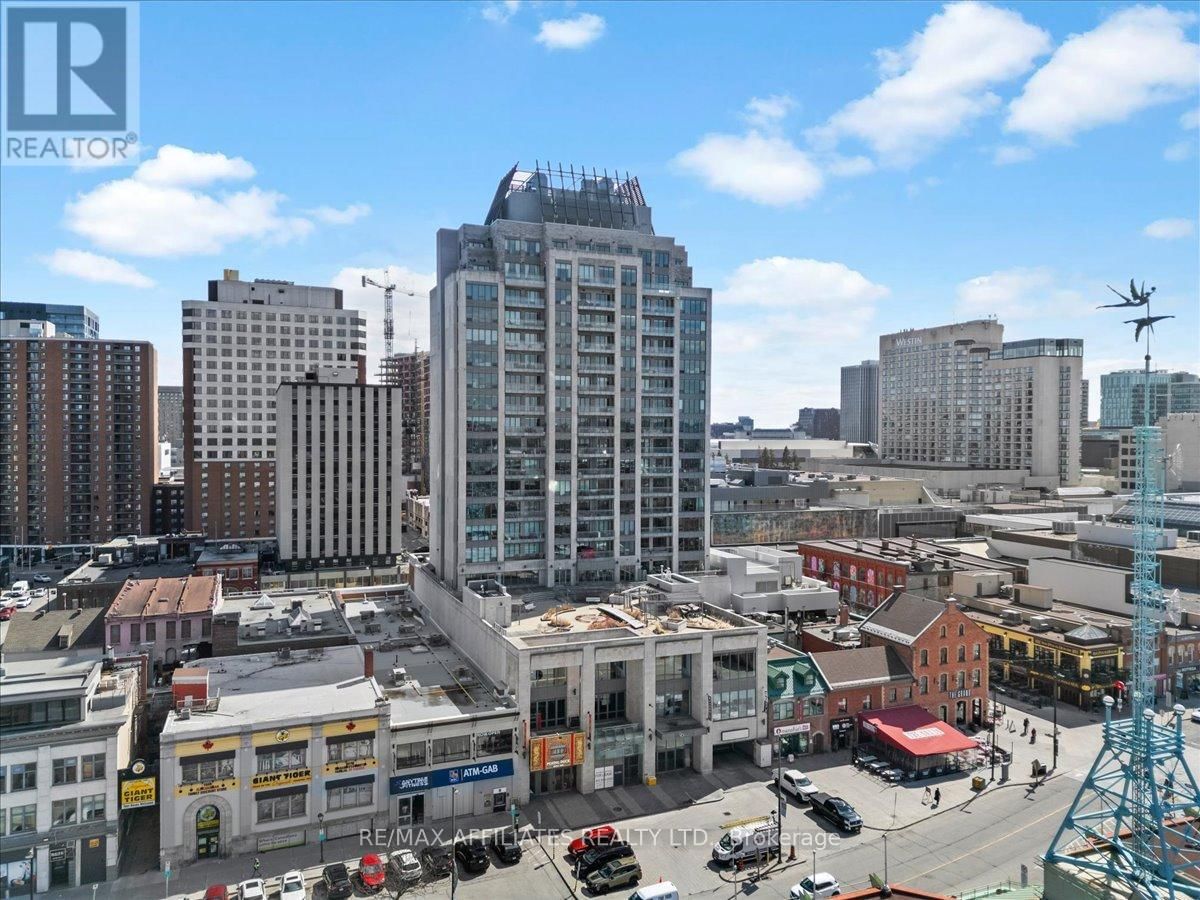 1003 - 90 GEORGE STREET Image 36