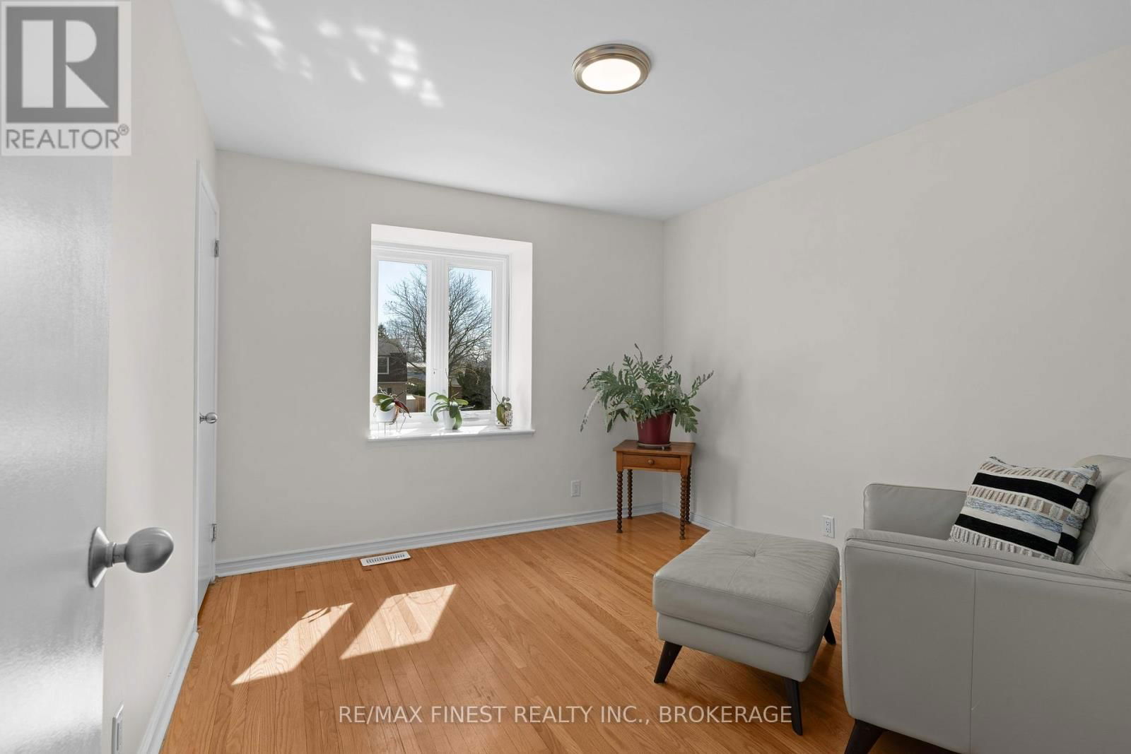 281 WELBORNE AVENUE Image 30