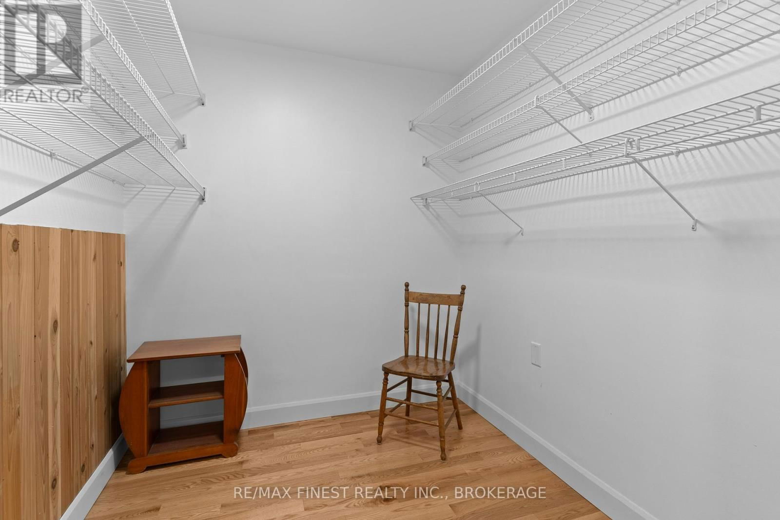 281 WELBORNE AVENUE Image 36