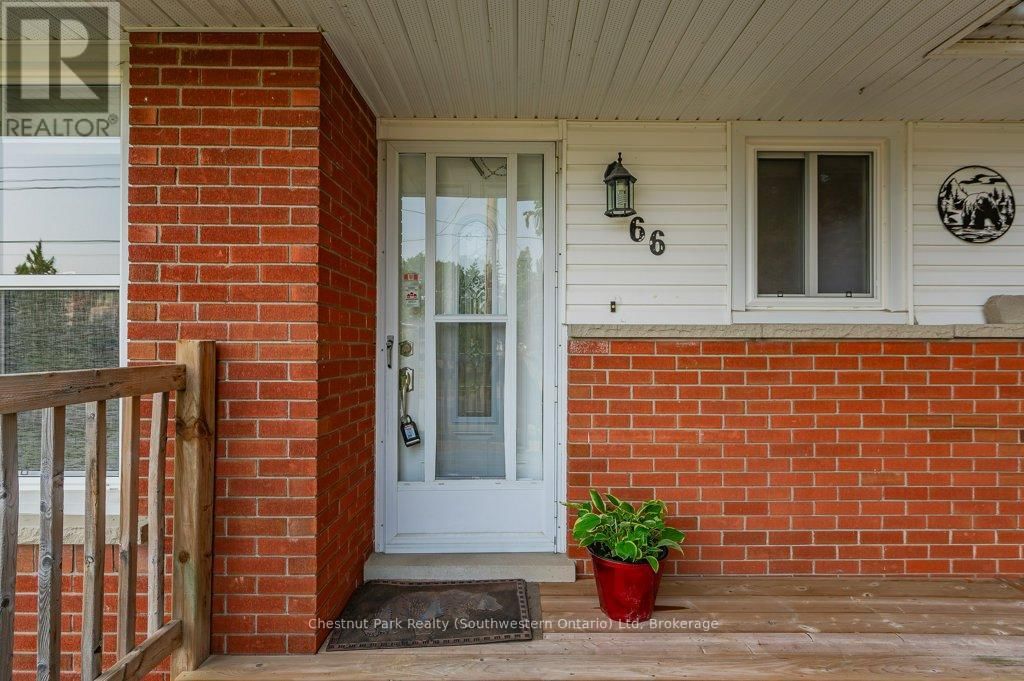 66 JUNE AVENUE Image 10