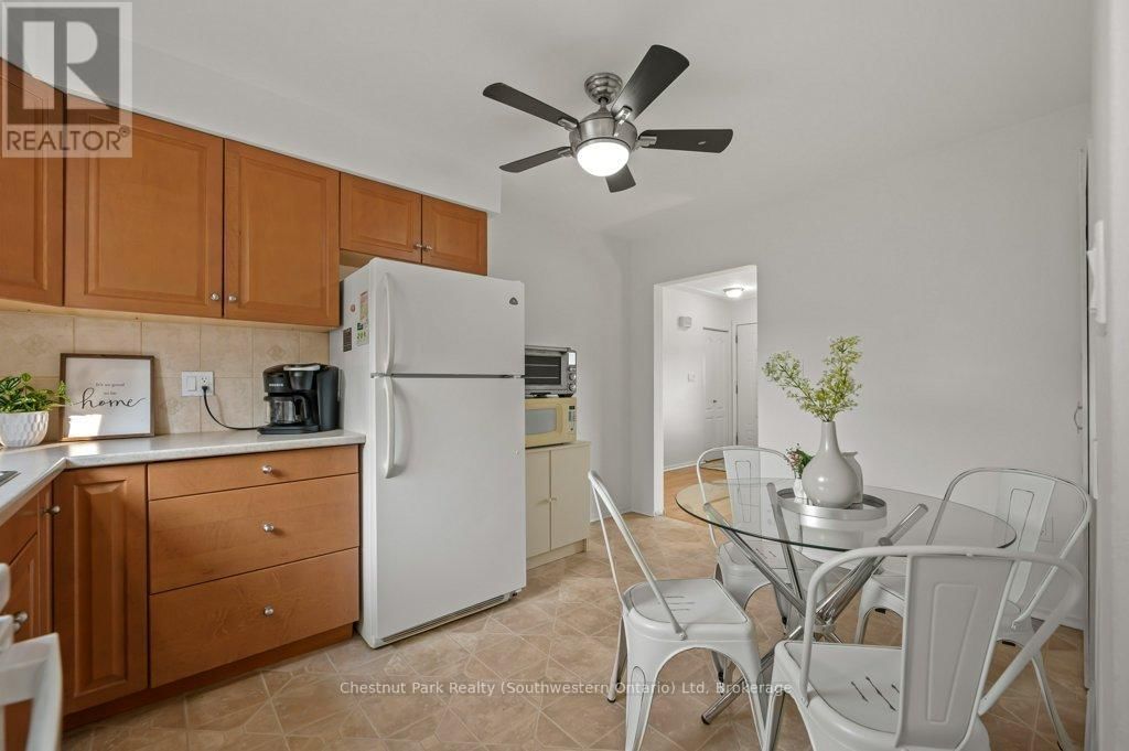 66 JUNE AVENUE Image 17
