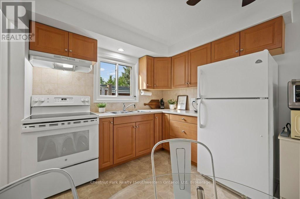 66 JUNE AVENUE Image 2