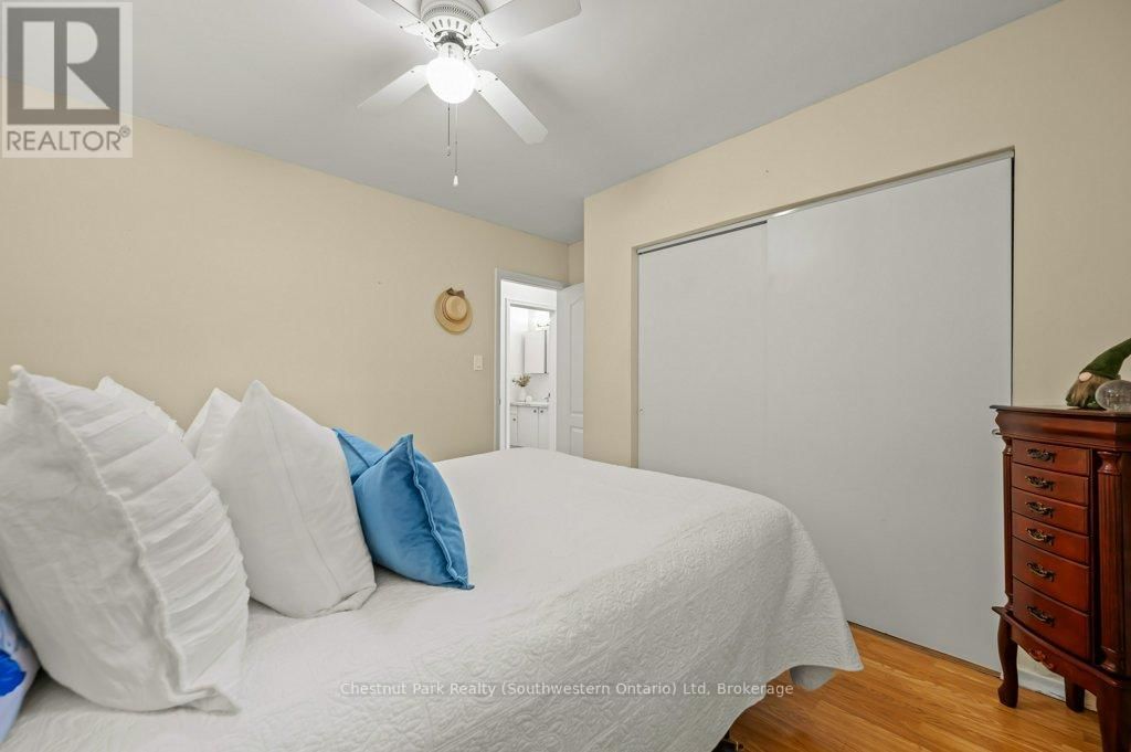 66 JUNE AVENUE Image 22
