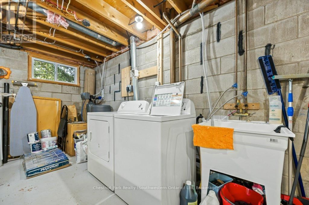 66 JUNE AVENUE Image 35