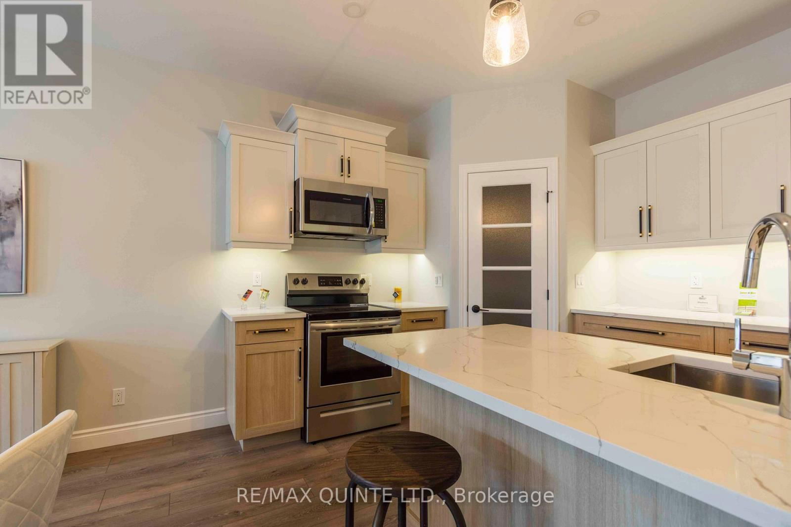 79 RAYCROFT DRIVE Image 6