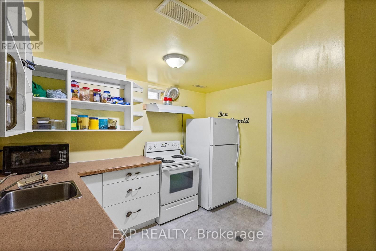 614 CLANCY CRESCENT Image 21