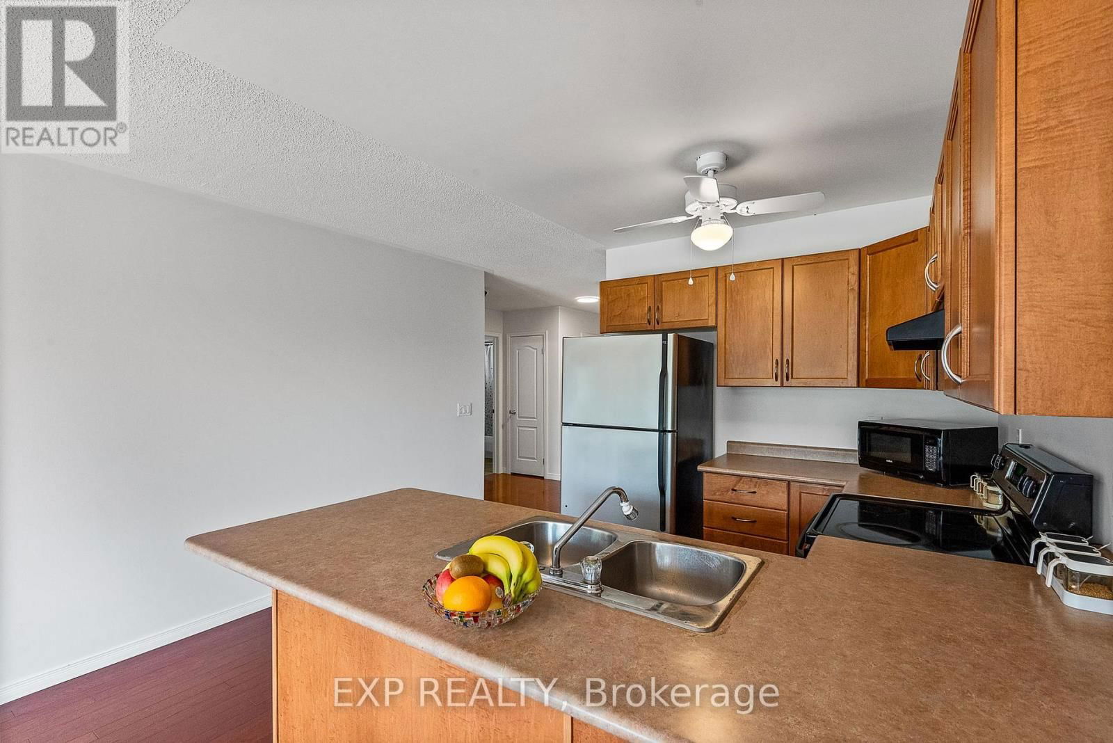 614 CLANCY CRESCENT Image 31
