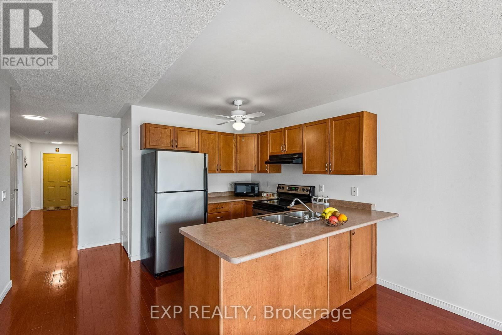 614 CLANCY CRESCENT Image 32
