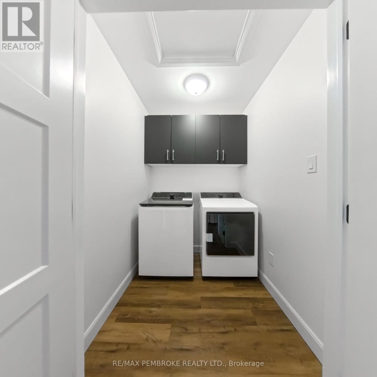 7 NORTHBROOK ROAD Image 22