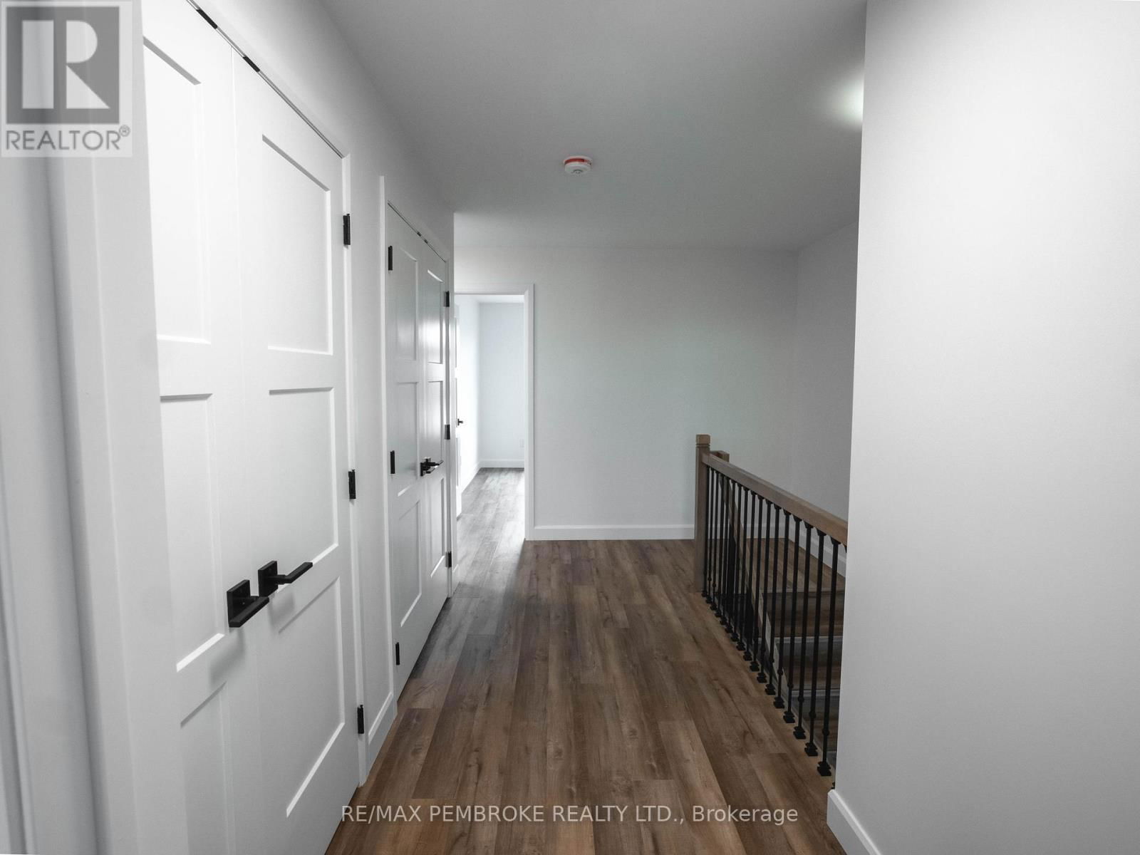 7 NORTHBROOK ROAD Image 23