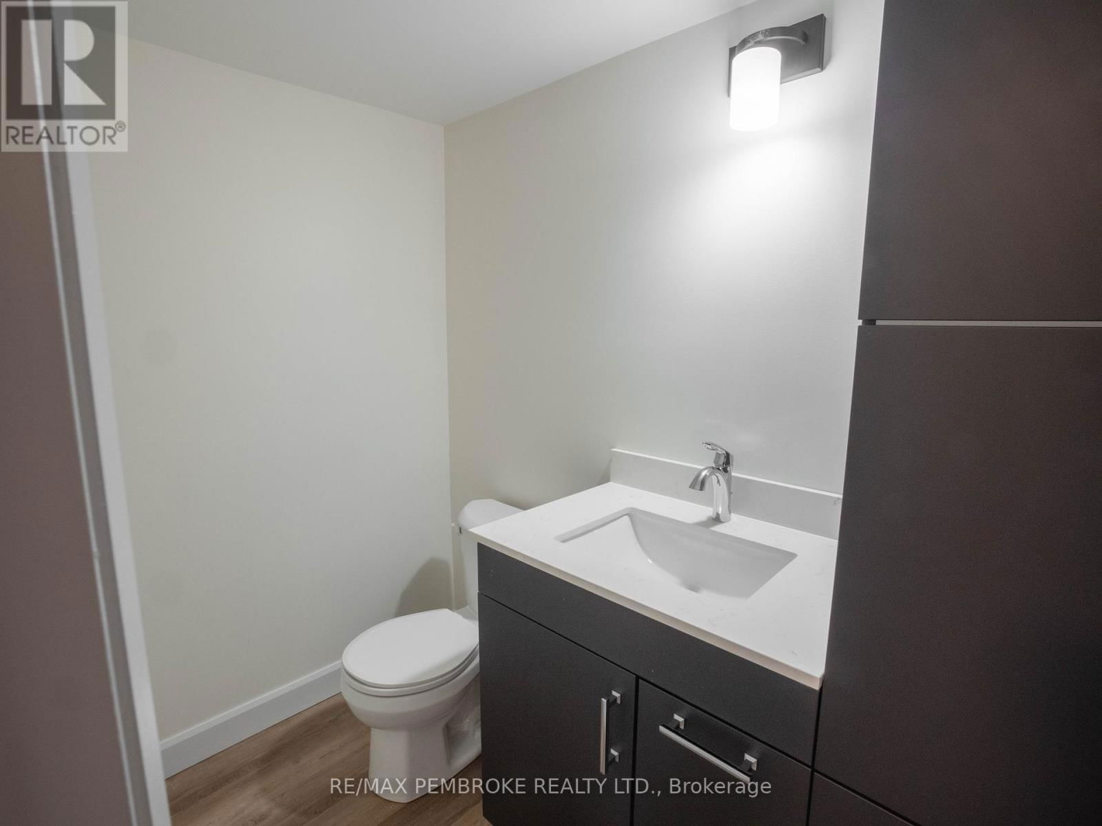 7 NORTHBROOK ROAD Image 35