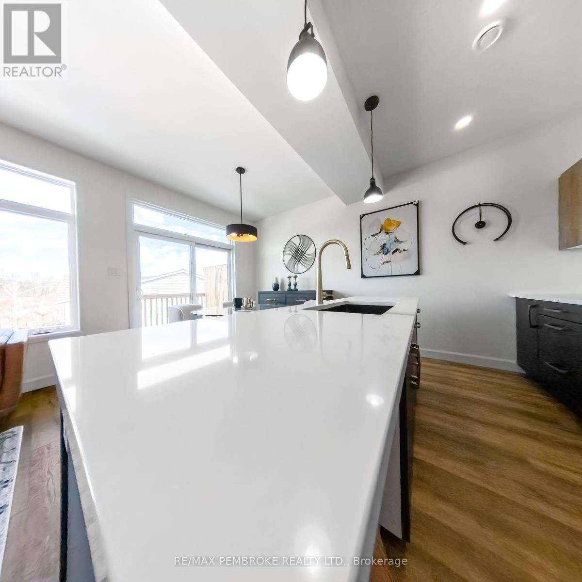 7 NORTHBROOK ROAD Image 4