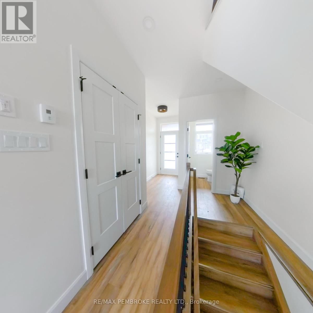 7 NORTHBROOK ROAD Image 8