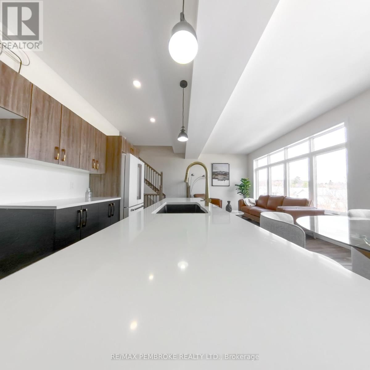 7 NORTHBROOK ROAD Image 9